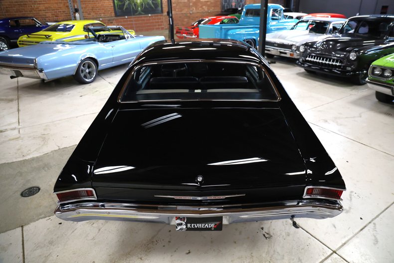 Chevrolet-Chevelle-1968-Black-Black-Deluxe-37