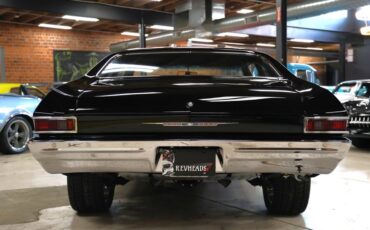 Chevrolet-Chevelle-1968-Black-Black-Deluxe-38