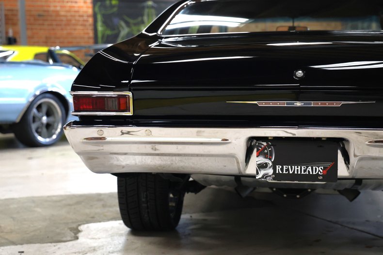 Chevrolet-Chevelle-1968-Black-Black-Deluxe-39
