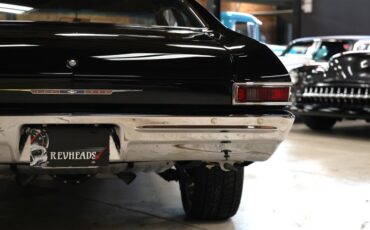 Chevrolet-Chevelle-1968-Black-Black-Deluxe-40