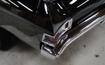 Chevrolet-Chevelle-1968-Black-Black-Deluxe-46