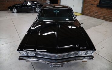 Chevrolet-Chevelle-1968-Black-Black-Deluxe-5