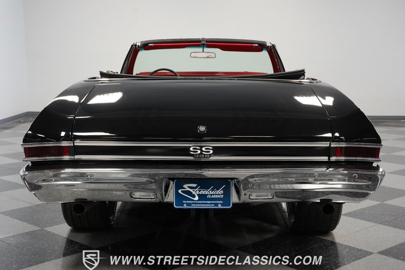 Chevrolet-Chevelle-1968-Black-Red-3