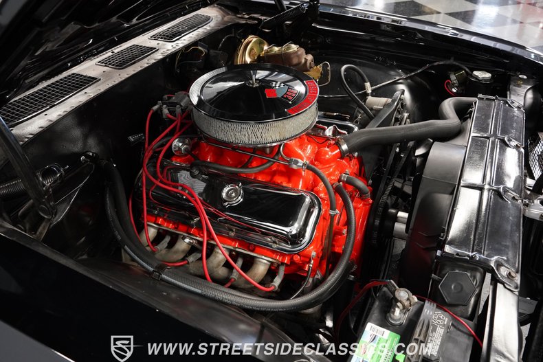 Chevrolet-Chevelle-1968-Black-Red-36