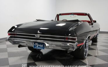 Chevrolet-Chevelle-1968-Black-Red-40