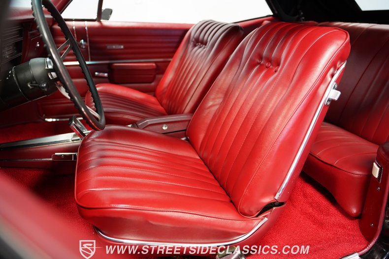 Chevrolet-Chevelle-1968-Black-Red-46