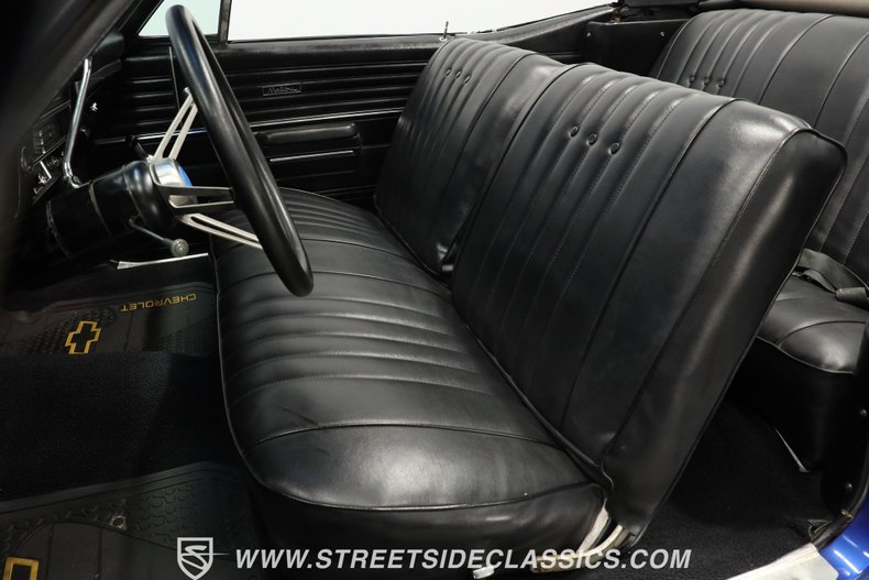 Chevrolet-Chevelle-1968-Dark-Blue-Metallic-Black-32