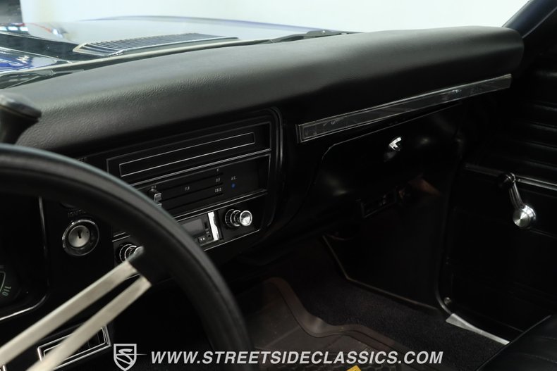Chevrolet-Chevelle-1968-Dark-Blue-Metallic-Black-4