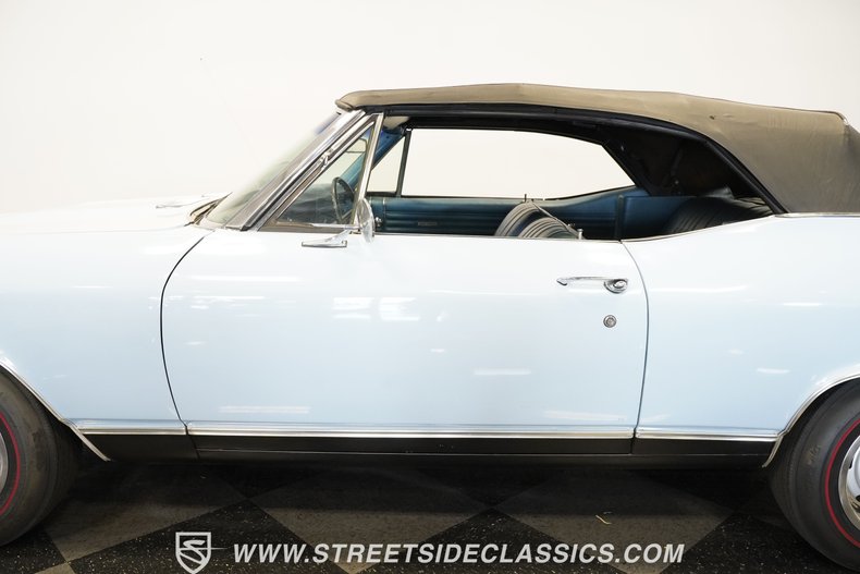 Chevrolet-Chevelle-1968-Light-Blue-Teal-26