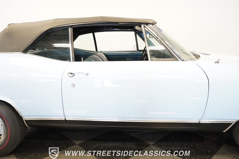 Chevrolet-Chevelle-1968-Light-Blue-Teal-46