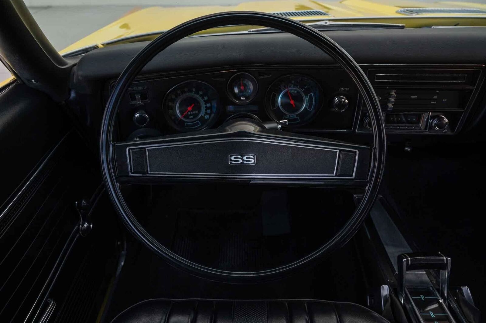 Chevrolet-Chevelle-1969-2-Door-28