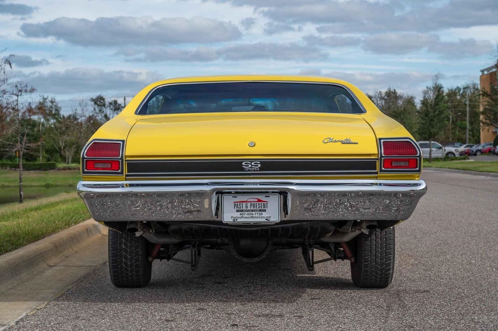 Chevrolet-Chevelle-1969-2-Door-4