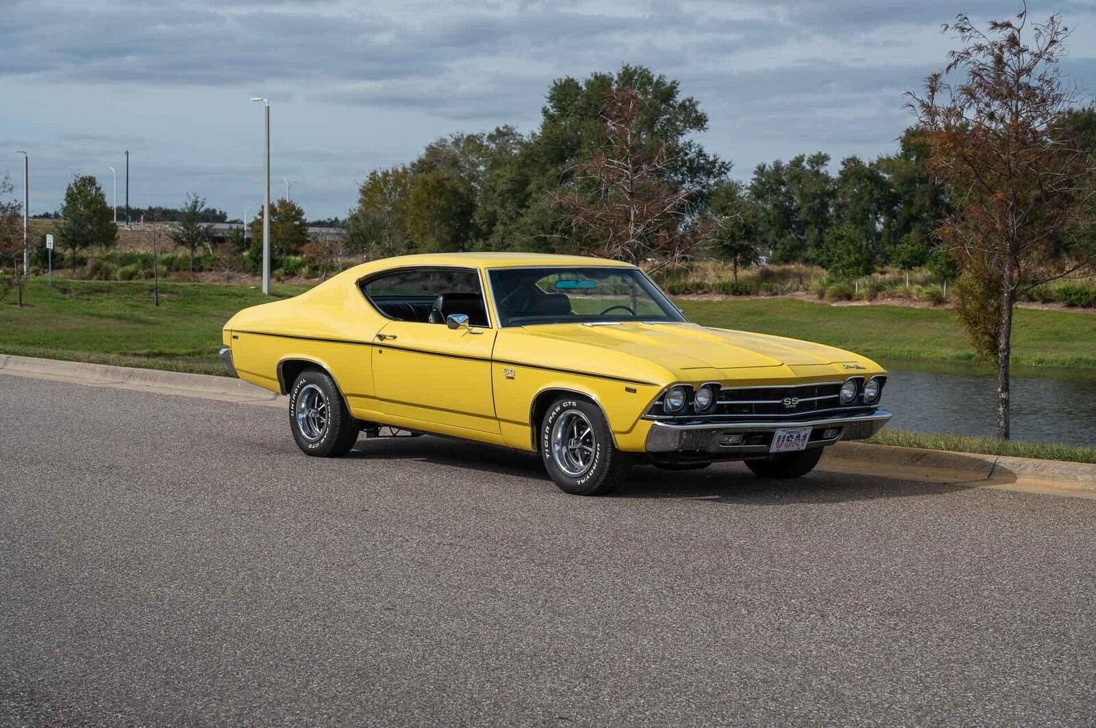 Chevrolet-Chevelle-1969-2-Door-8