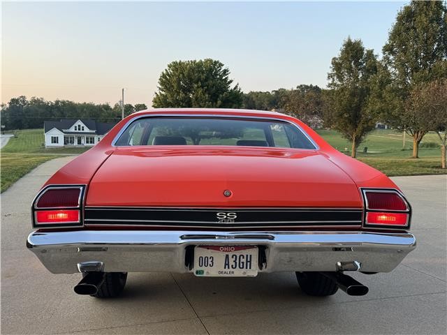 Chevrolet-Chevelle-1969-2-Door-Coupe-14