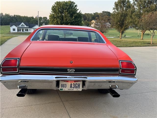 Chevrolet-Chevelle-1969-2-Door-Coupe-15