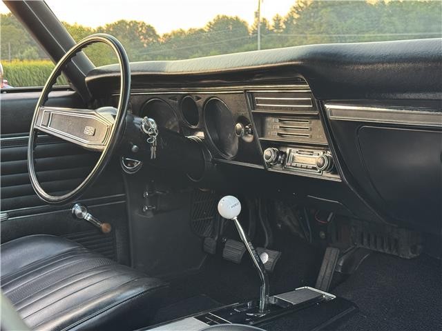 Chevrolet-Chevelle-1969-2-Door-Coupe-30