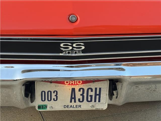 Chevrolet-Chevelle-1969-2-Door-Coupe-36