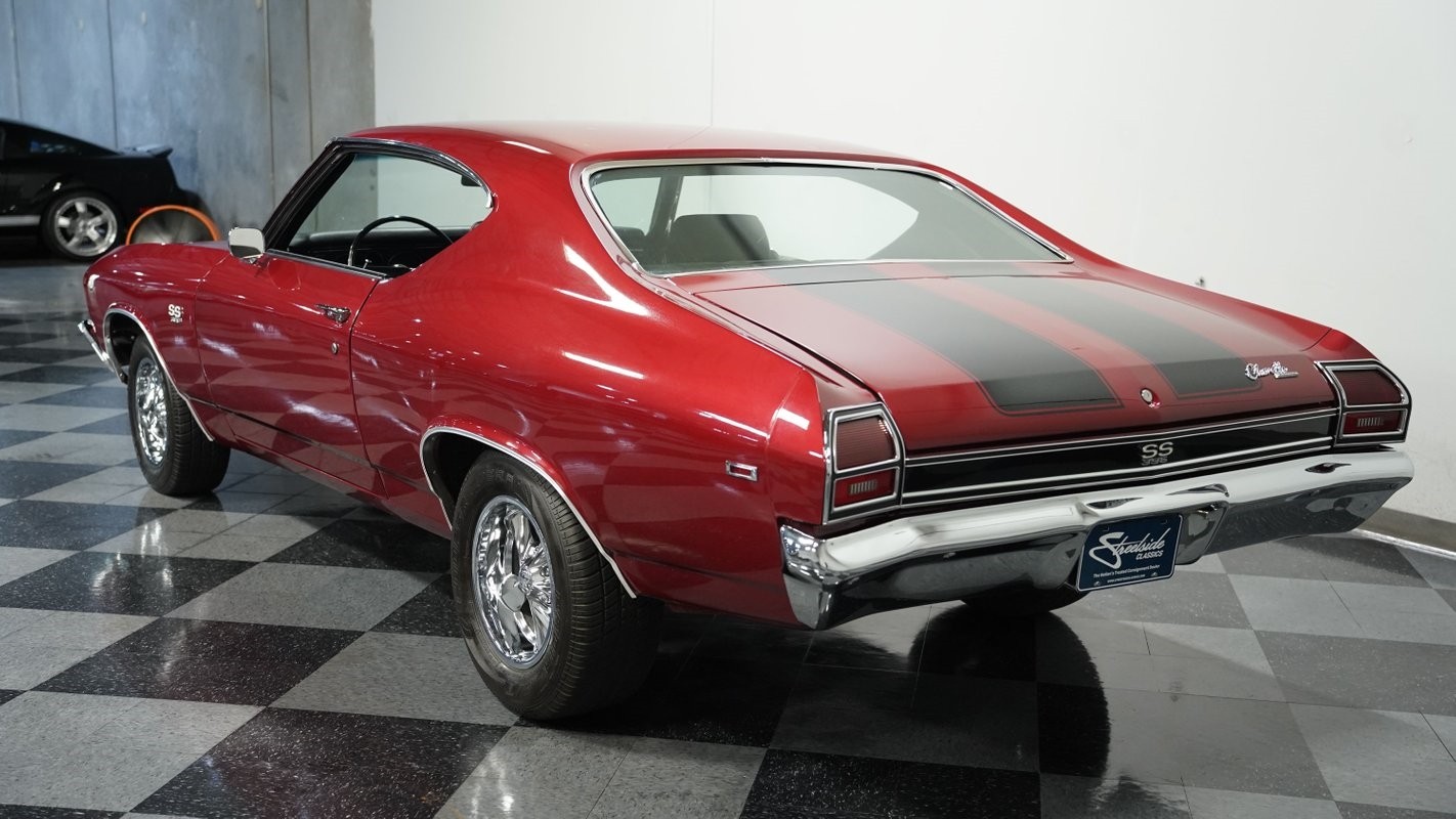 Chevrolet-Chevelle-1969-Coupe-8