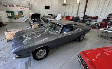 Chevrolet-Chevelle-1969-Gray