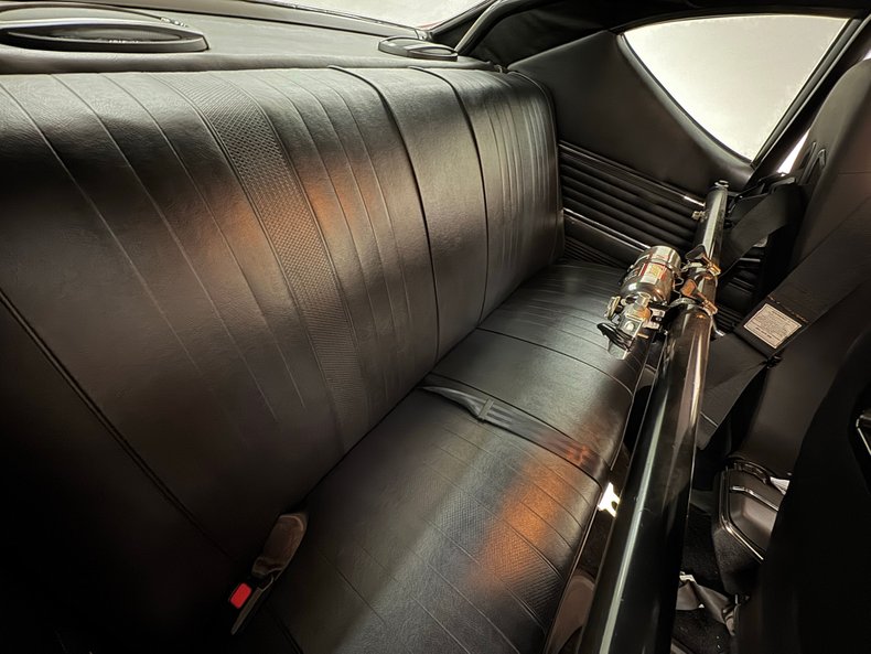 Chevrolet-Chevelle-1969-Hugger-Orange-Black-37