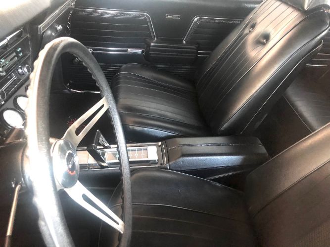 Chevrolet-Chevelle-1969-Hugger-Orange-Black-Deluxe-Vinyl-18