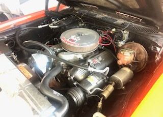 Chevrolet-Chevelle-1969-Hugger-Orange-Black-Deluxe-Vinyl-2
