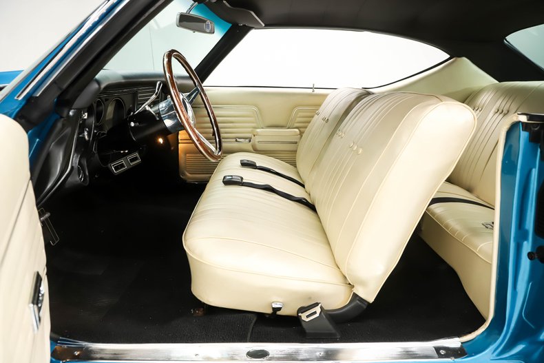 Chevrolet-Chevelle-1969-Lemans-Blue-Parchment-28