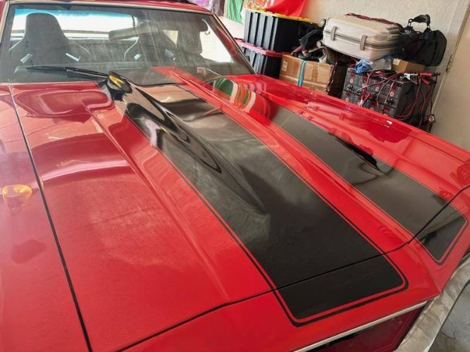 Chevrolet-Chevelle-1969-Red-Black-stripes-10