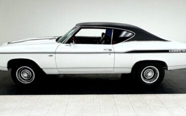 Chevrolet-Chevelle-1969-White-Black-20