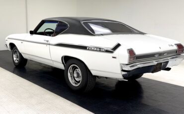 Chevrolet-Chevelle-1969-White-Black-21