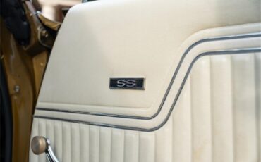Chevrolet-Chevelle-1970-Antique-Gold-White-22