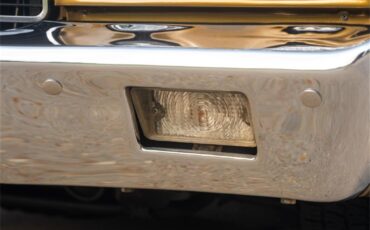 Chevrolet-Chevelle-1970-Antique-Gold-White-23