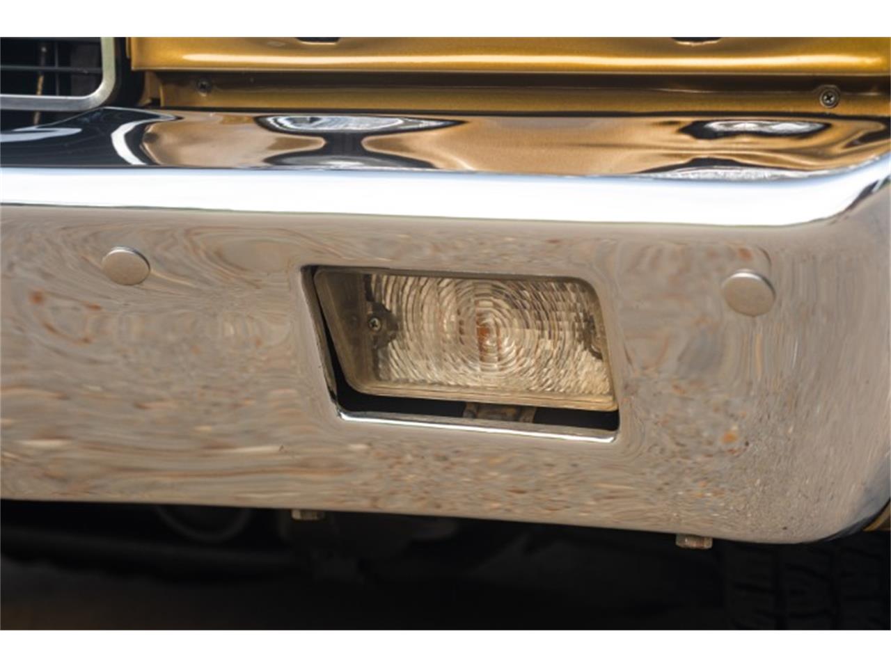 Chevrolet-Chevelle-1970-Antique-Gold-White-23