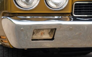 Chevrolet-Chevelle-1970-Antique-Gold-White-24