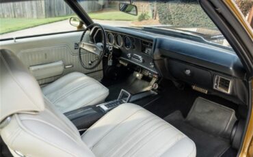 Chevrolet-Chevelle-1970-Antique-Gold-White-47