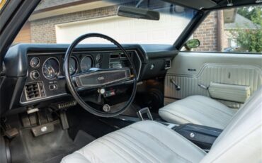 Chevrolet-Chevelle-1970-Antique-Gold-White-64