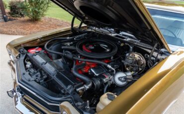 Chevrolet-Chevelle-1970-Antique-Gold-White-80