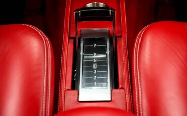 Chevrolet-Chevelle-1970-Classic-White-Red-Leather-12