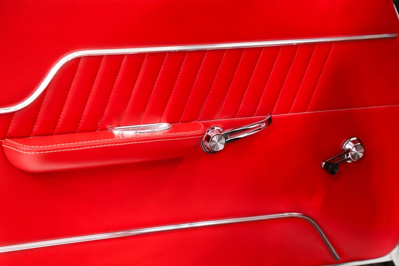 Chevrolet-Chevelle-1970-Classic-White-Red-Leather-16