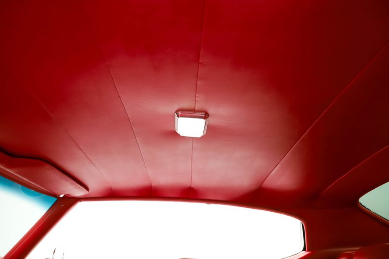 Chevrolet-Chevelle-1970-Classic-White-Red-Leather-36