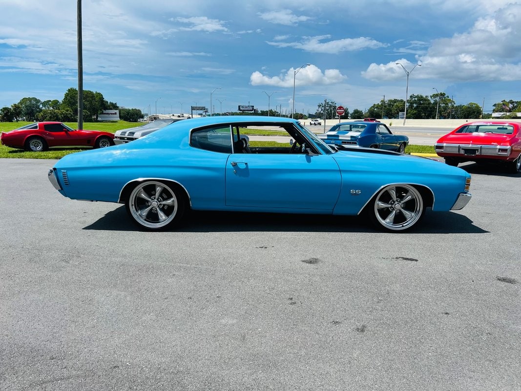 Chevrolet-Chevelle-1971-Coupe-4