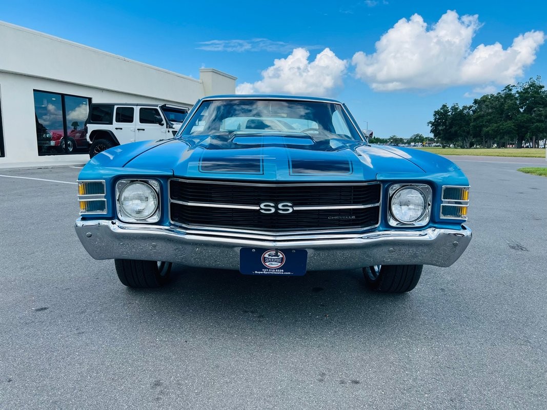 Chevrolet-Chevelle-1971-Coupe-8