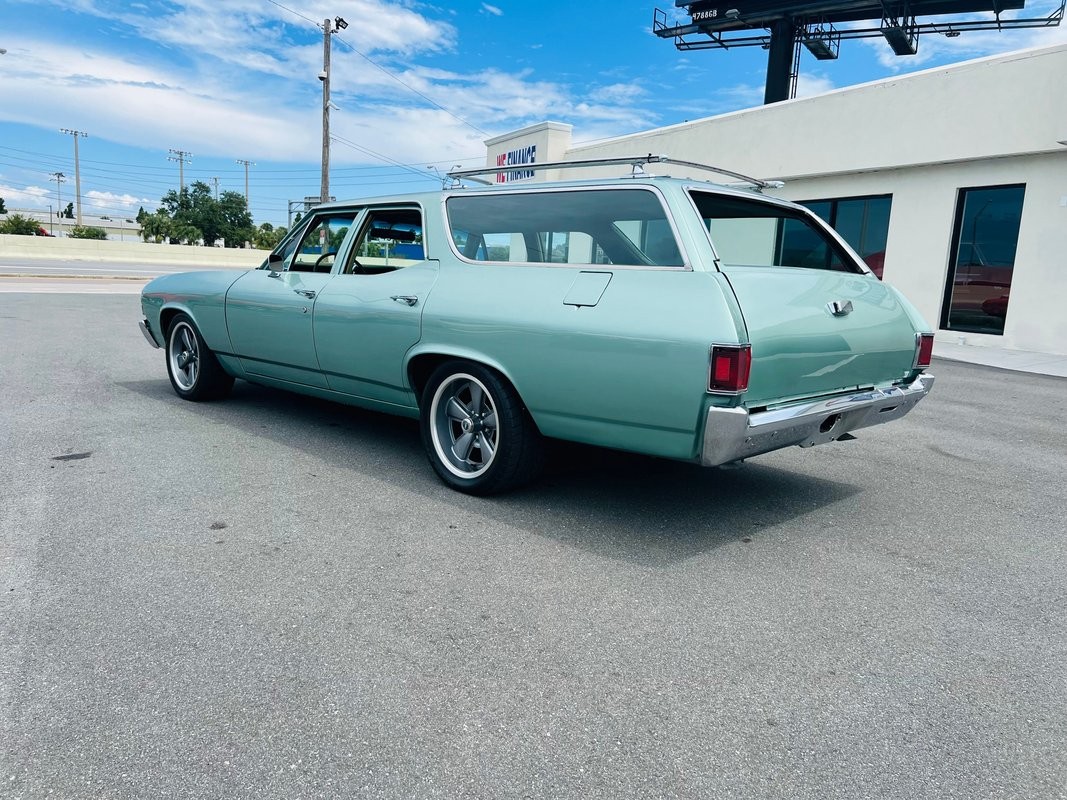 Chevrolet-Chevelle-1971-Station-Wagon-2