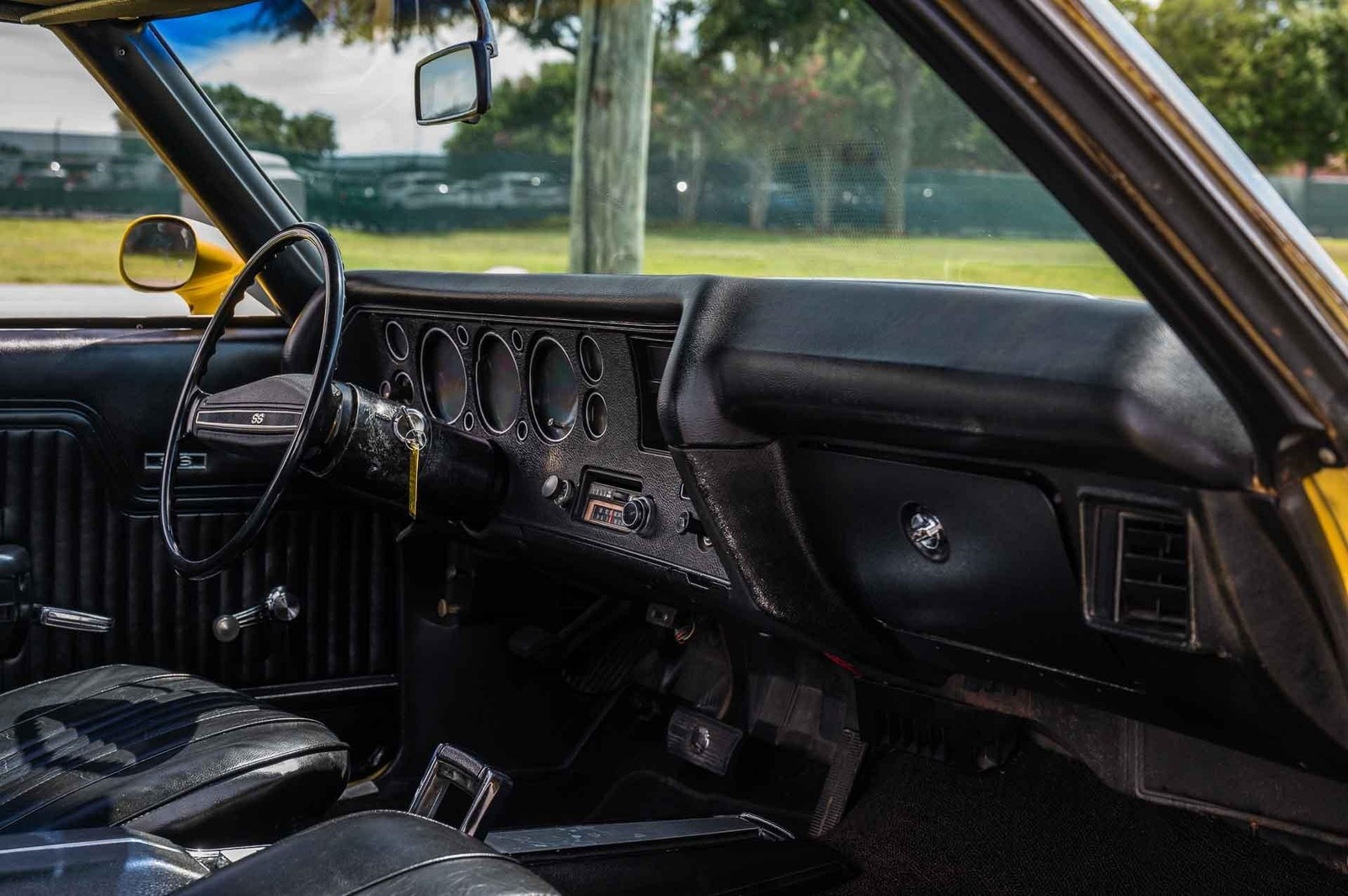 Chevrolet-Chevelle-1972-2-Door-12