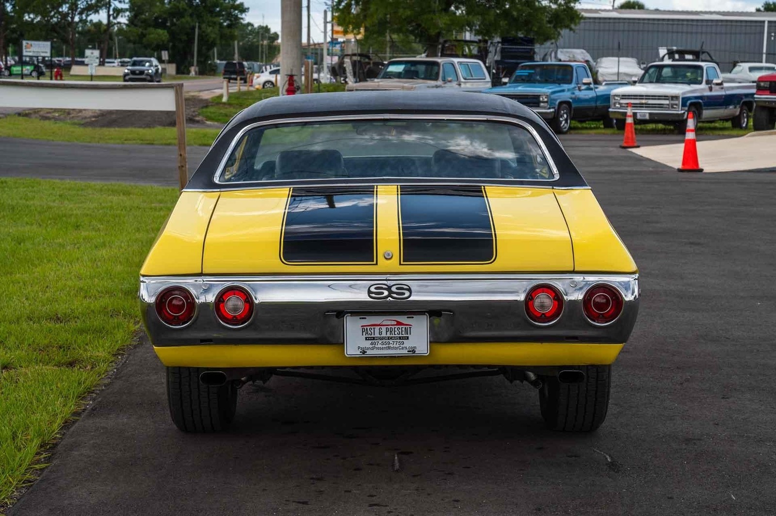 Chevrolet-Chevelle-1972-2-Door-39