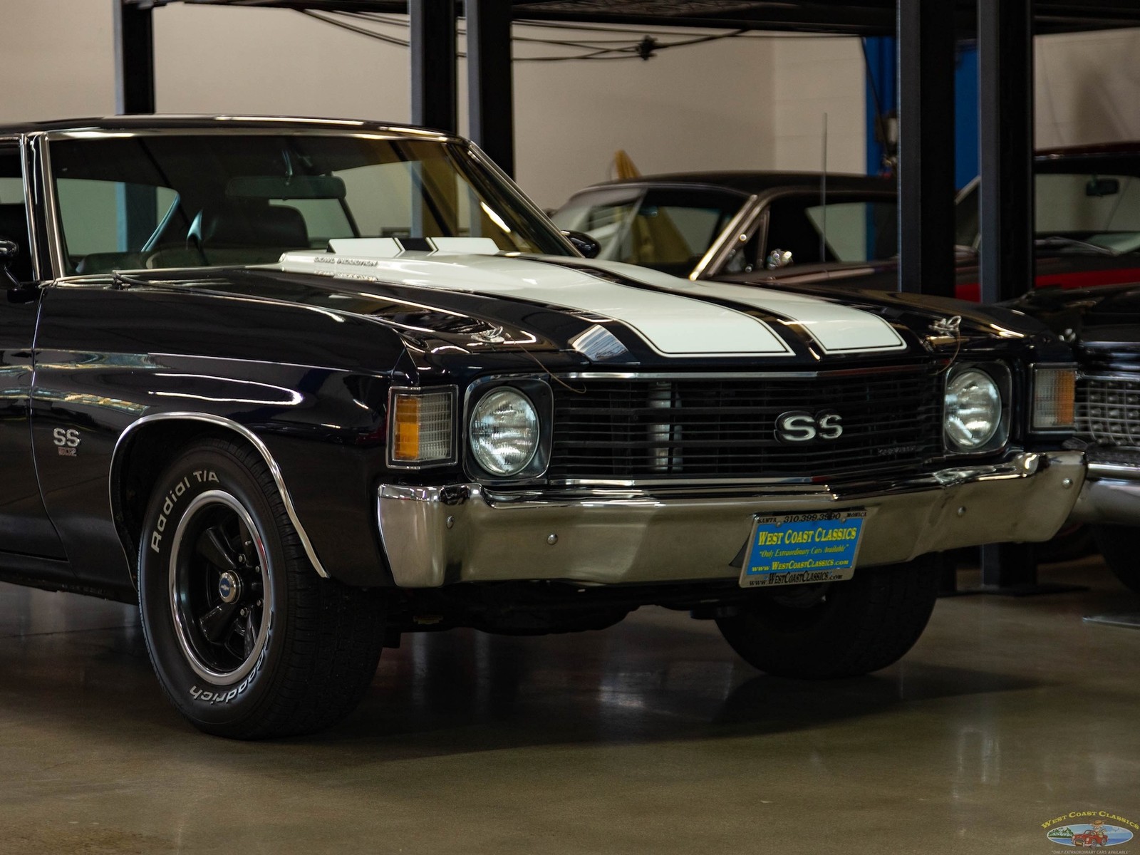 Chevrolet-Chevelle-1972-2-Door-Hardtop-12