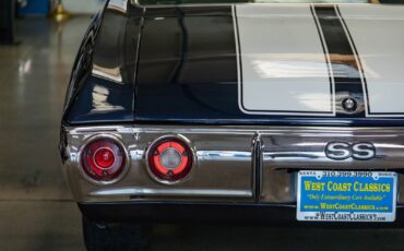 Chevrolet-Chevelle-1972-2-Door-Hardtop-14