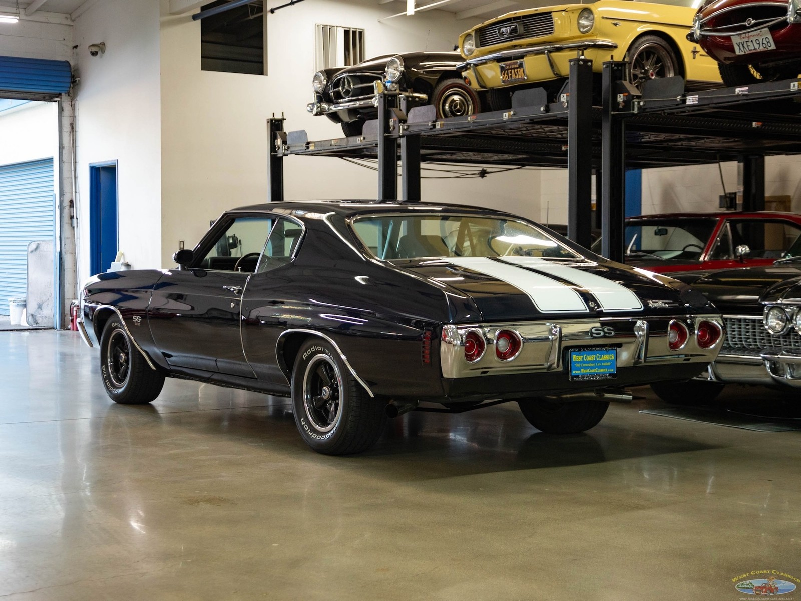 Chevrolet-Chevelle-1972-2-Door-Hardtop-17