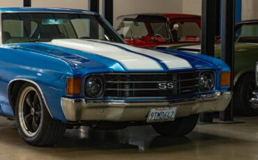 Chevrolet-Chevelle-Malibu-Custom-1972-2-Door-Coupe-11