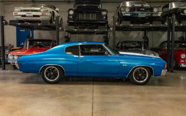 Chevrolet-Chevelle-Malibu-Custom-1972-2-Door-Coupe-2